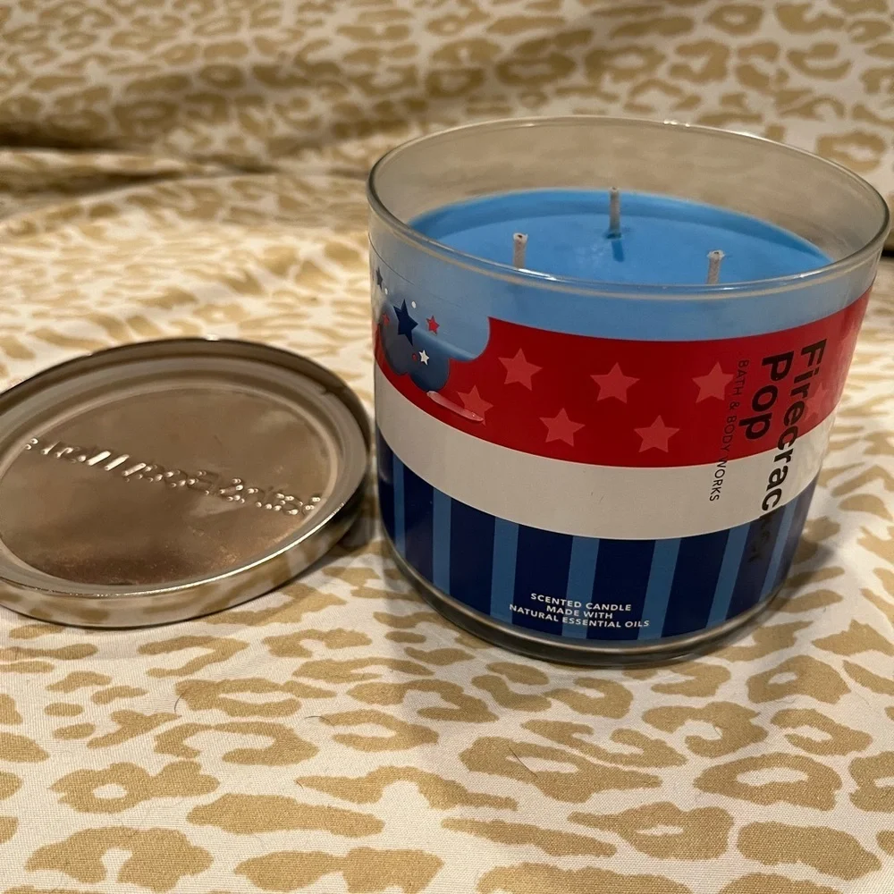 Firecracker Pop 3 Wick Candle